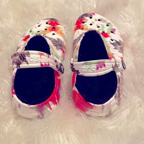 CROCS Fleece Lined Spray Dye Clog, Child Sz 13 barely used. Like New. - Picture 3 of 5